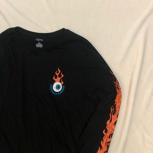 Black long sleeve tee